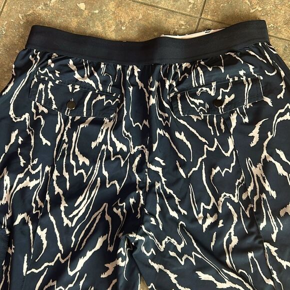 Athleta Casual Pants - Picture 3 of 6